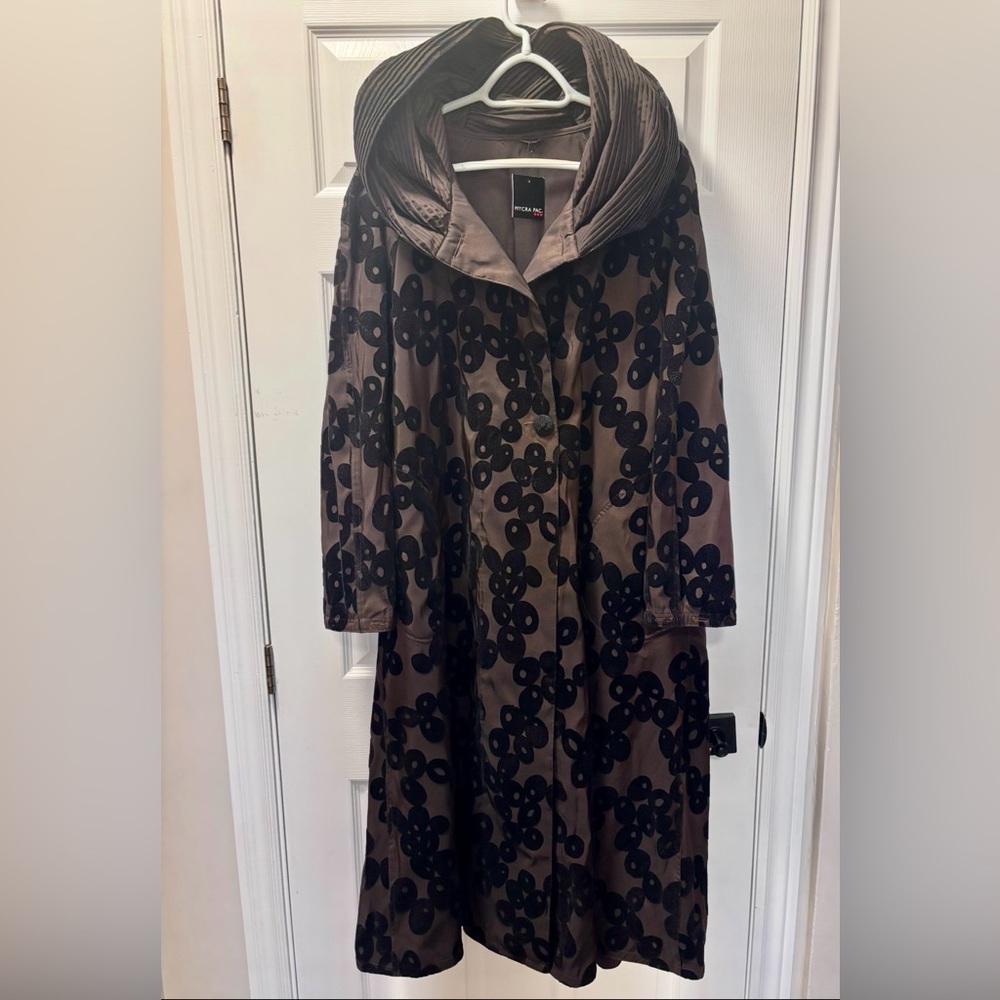 Mycra Pac Donatella Reversible Coat